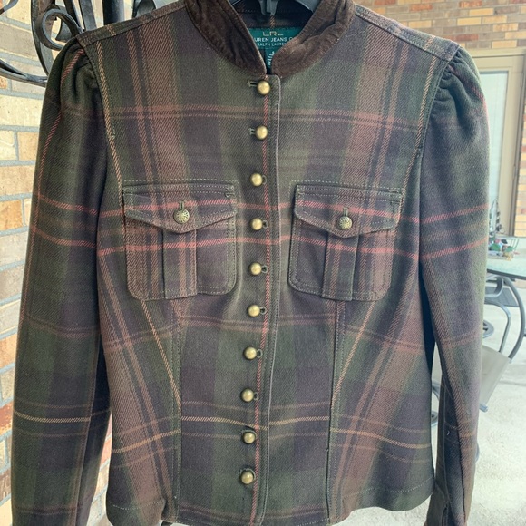 Jacket - Picture 3 of 4